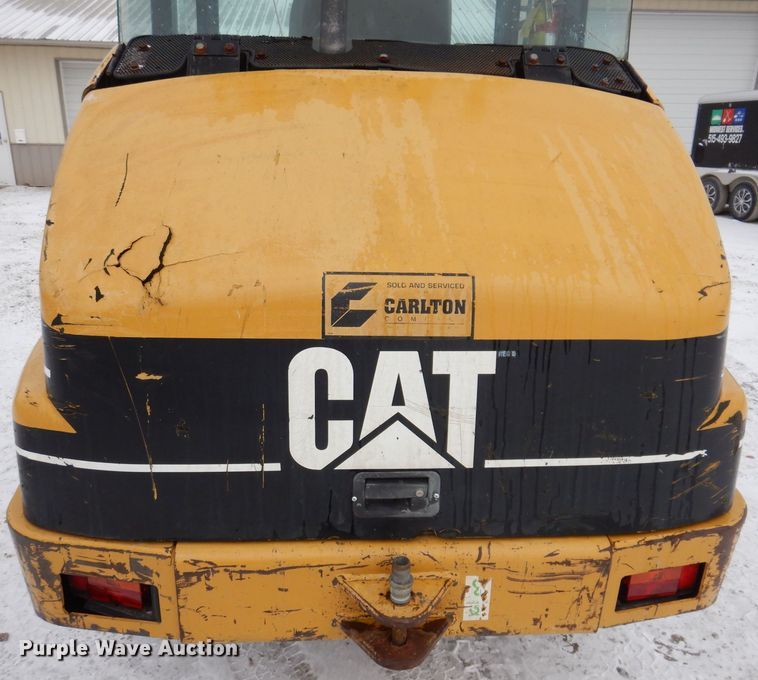 image for item KW9543 1999 Caterpillar 902  wheel loader