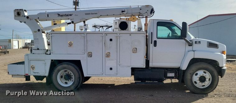 image for item LG9442 2008 Chevrolet C7500  utility / service truck