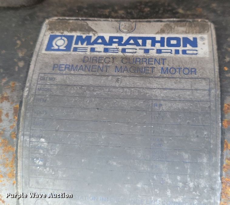 image for item LG9442 2008 Chevrolet C7500  utility / service truck