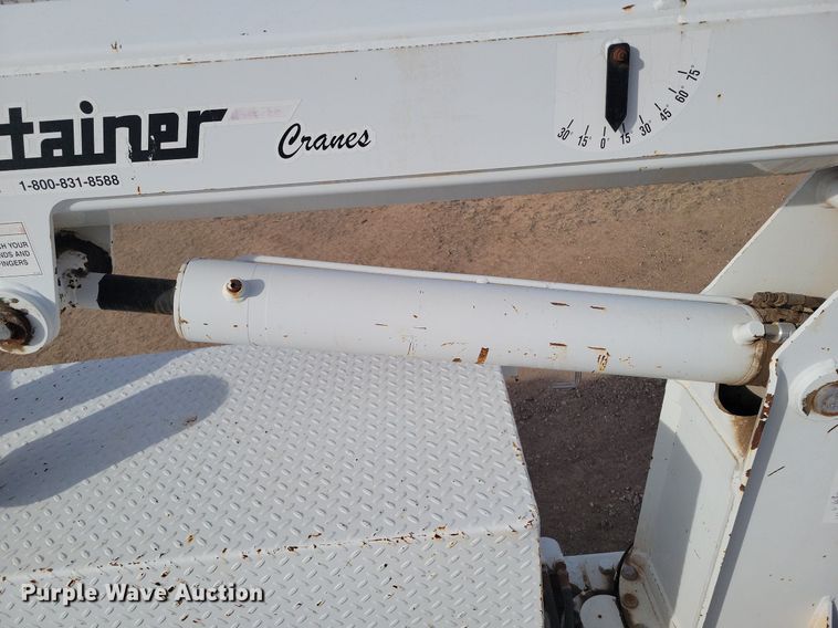 image for item LG9442 2008 Chevrolet C7500  utility / service truck