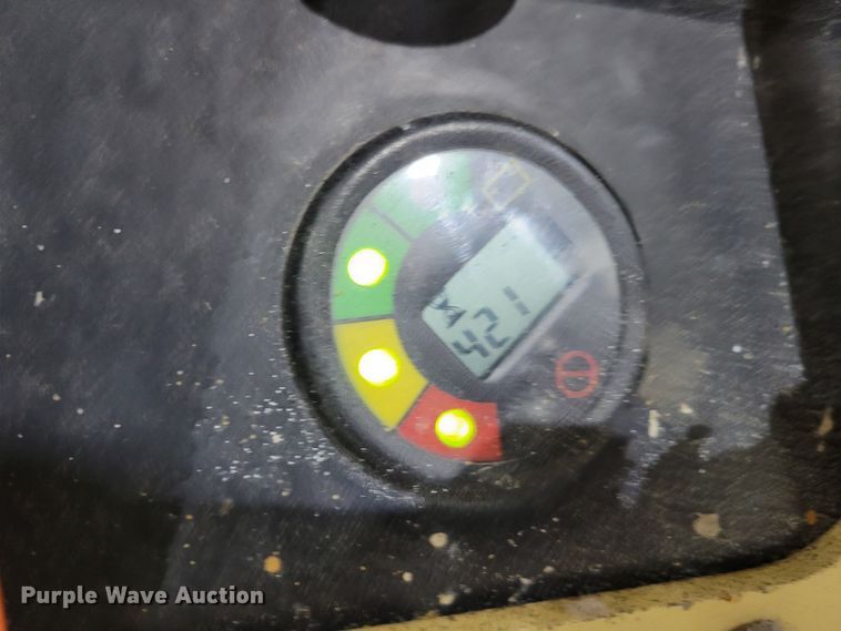 image for item LY9912 JLG 1932RS  scissor lift