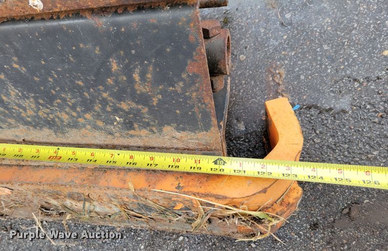 image for item LY9932 2006 Wausau HSP4210H  snow plow