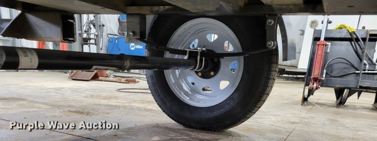 image for item LY9936 2011 Airman PDS185S  air compressor