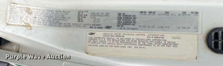 image for item MA9801 2002 Sterling L7500  sewer jetter truck