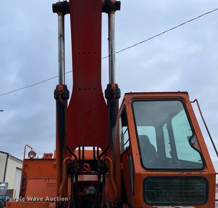 image for item MA9804 1986 Koehring 6633  excavator