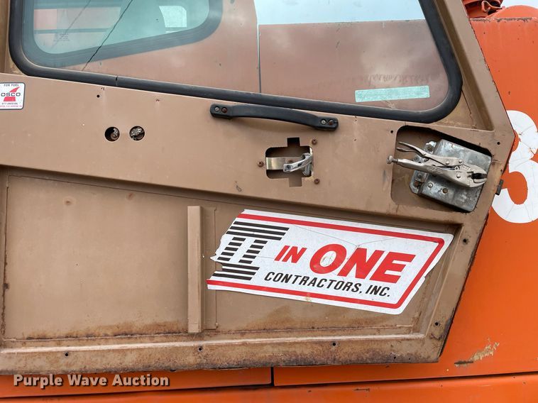 image for item MA9804 1986 Koehring 6633  excavator