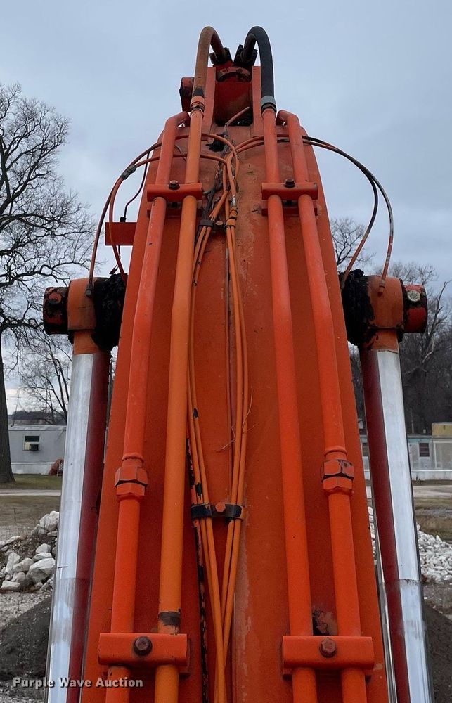 image for item MA9804 1986 Koehring 6633  excavator