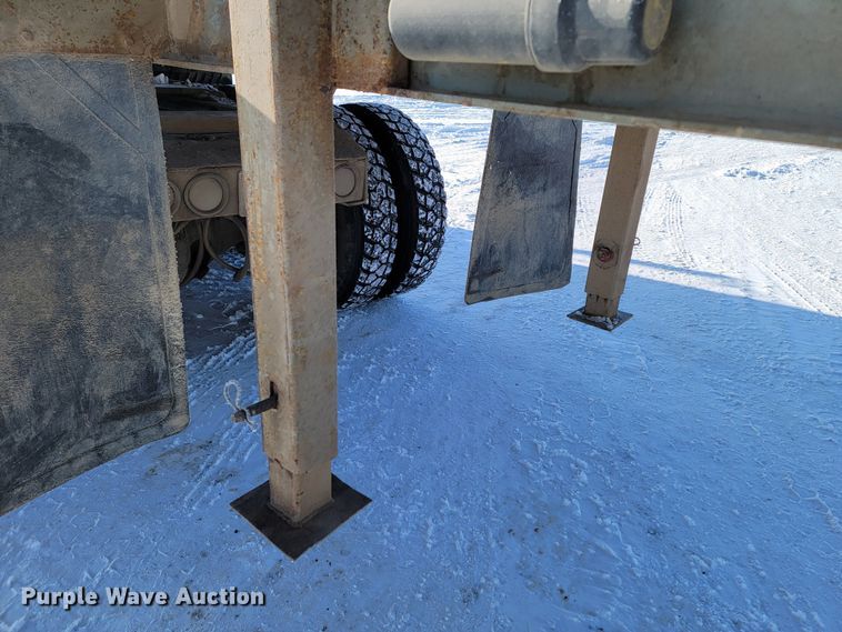 image for item ME9642 2005 Smith Co  side dump trailer