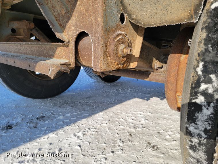 image for item ME9642 2005 Smith Co  side dump trailer