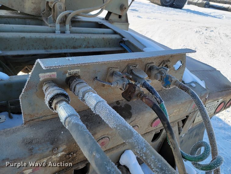 image for item ME9642 2005 Smith Co  side dump trailer