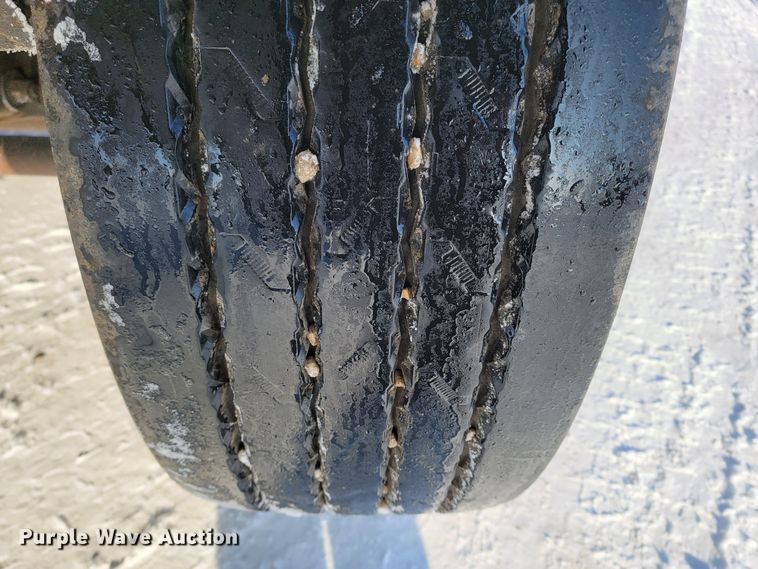 image for item ME9642 2005 Smith Co  side dump trailer