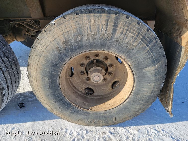 image for item ME9642 2005 Smith Co  side dump trailer