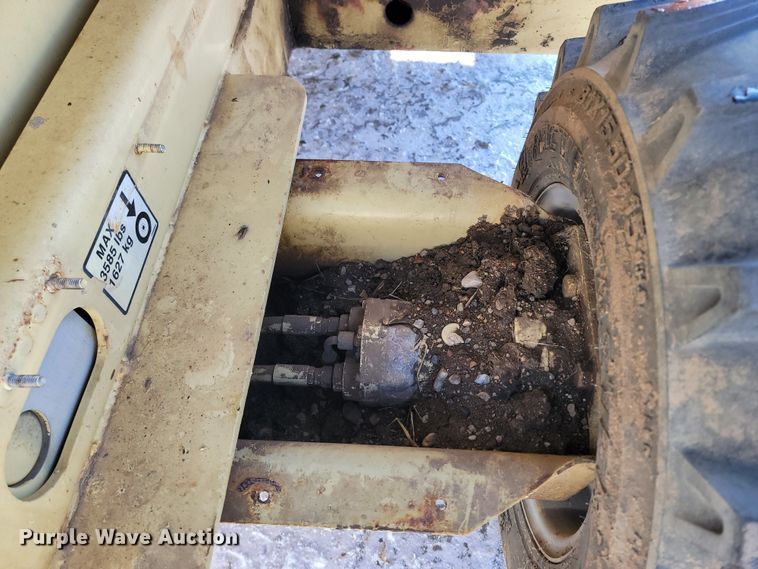 image for item ME9643 JLG 25RTS  scissor lift