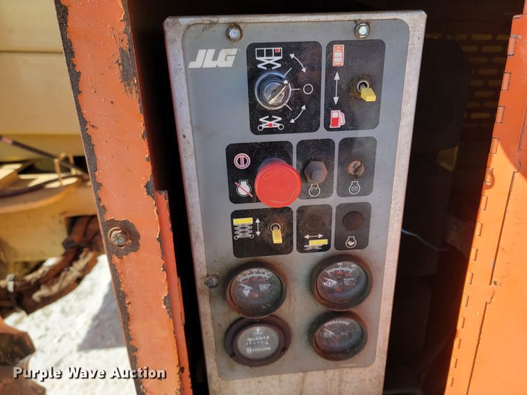 image for item ME9643 JLG 25RTS  scissor lift