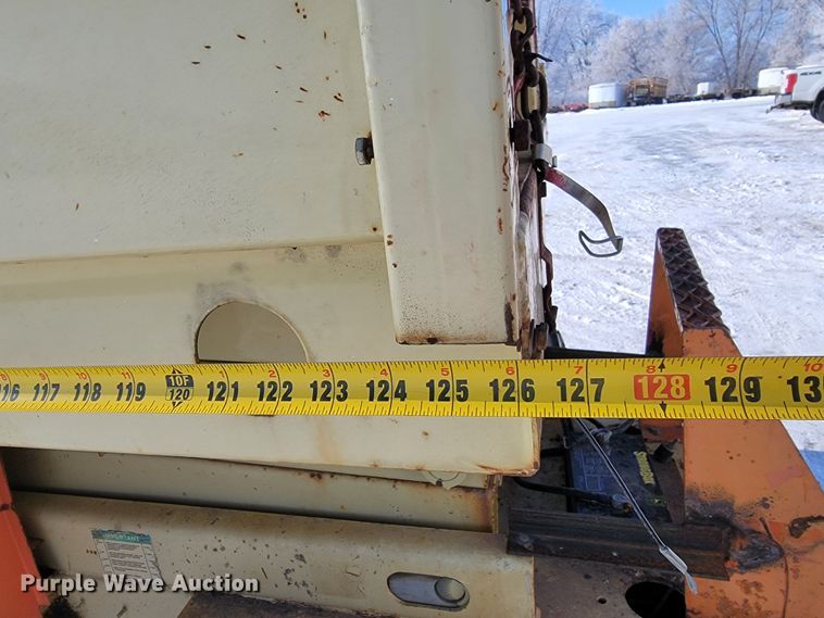 image for item ME9643 JLG 25RTS  scissor lift