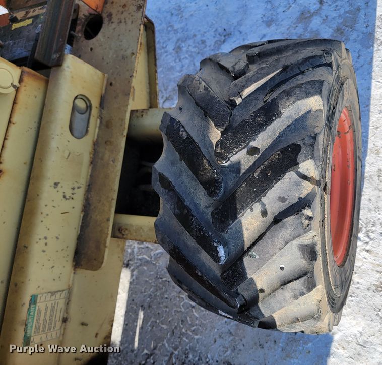 image for item ME9643 JLG 25RTS  scissor lift