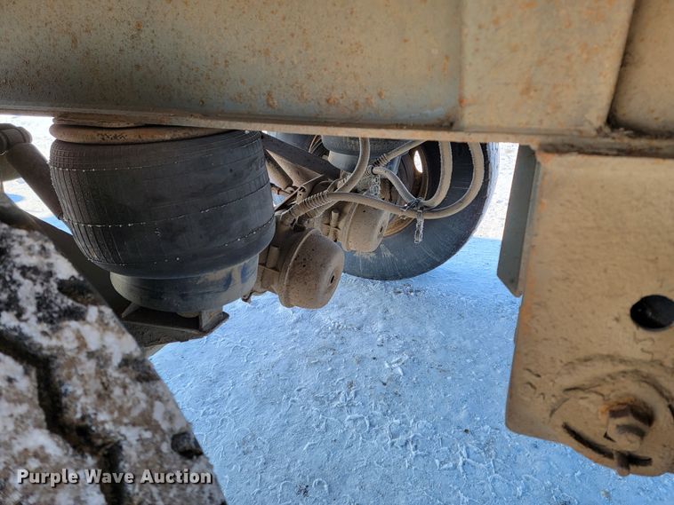 image for item ME9645 2005 Smith Co  side dump trailer