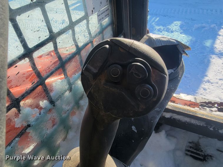 image for item ME9653 Kubota SVL 75-2  tracked skid steer loader