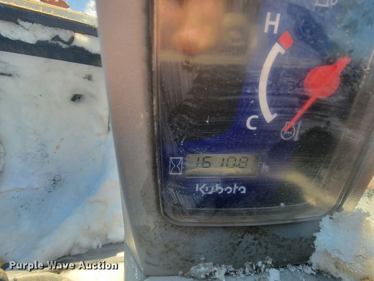 image for item ME9653 Kubota SVL 75-2  tracked skid steer loader