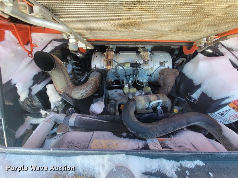 image for item ME9653 Kubota SVL 75-2  tracked skid steer loader