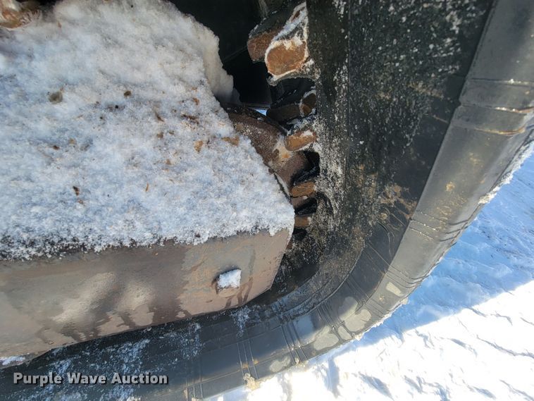 image for item ME9653 Kubota SVL 75-2  tracked skid steer loader