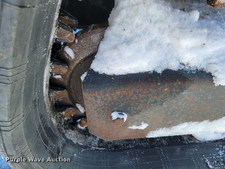 image for item ME9653 Kubota SVL 75-2  tracked skid steer loader