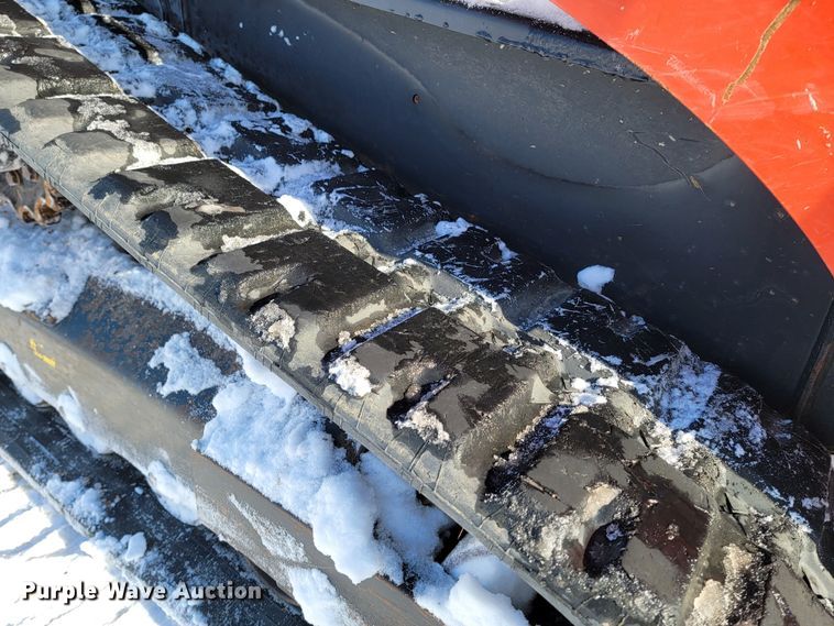 image for item ME9653 Kubota SVL 75-2  tracked skid steer loader