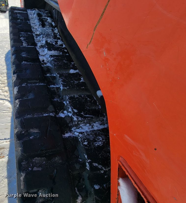 image for item ME9653 Kubota SVL 75-2  tracked skid steer loader