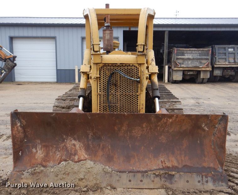 image for item MJ9958 1975 Caterpillar D5  dozer