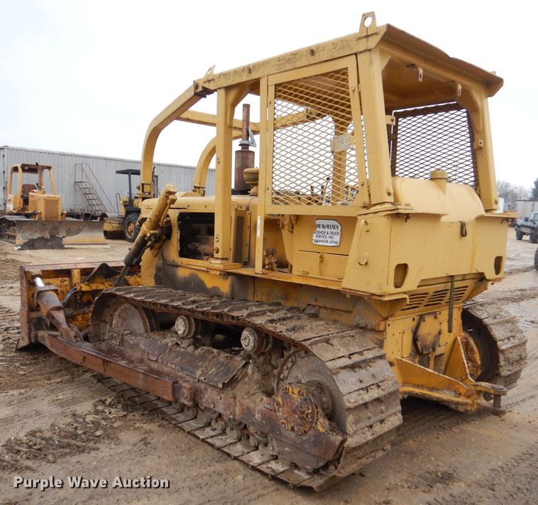 image for item MJ9958 1975 Caterpillar D5  dozer
