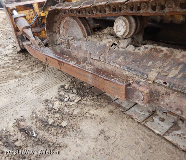 image for item MJ9958 1975 Caterpillar D5  dozer