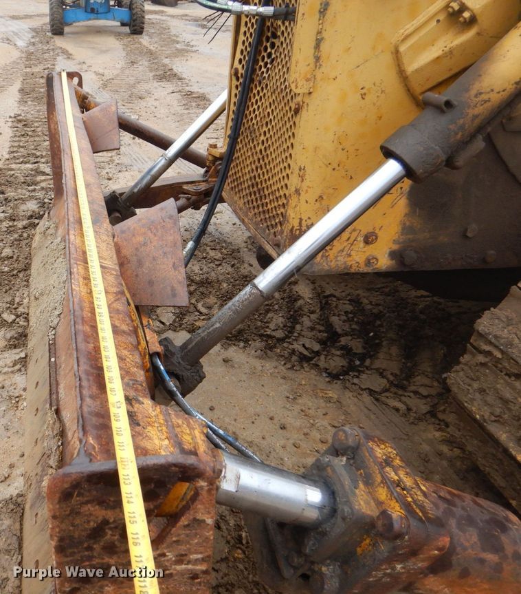 image for item MJ9958 1975 Caterpillar D5  dozer