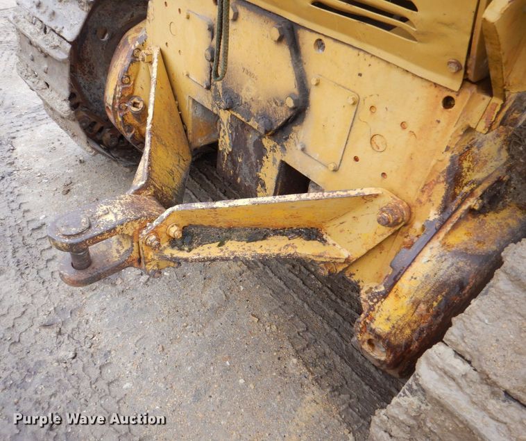 image for item MJ9958 1975 Caterpillar D5  dozer