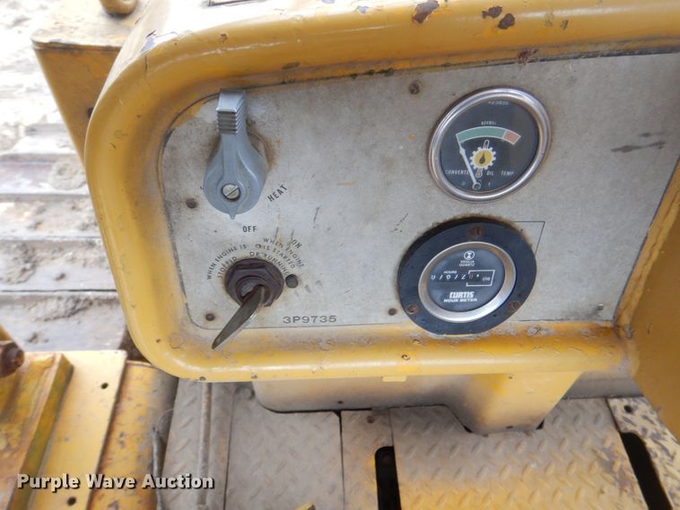 image for item MJ9958 1975 Caterpillar D5  dozer
