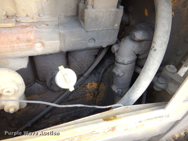 image for item MJ9958 1975 Caterpillar D5  dozer