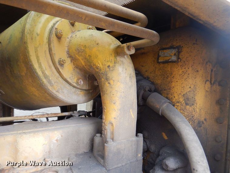 image for item MJ9958 1975 Caterpillar D5  dozer