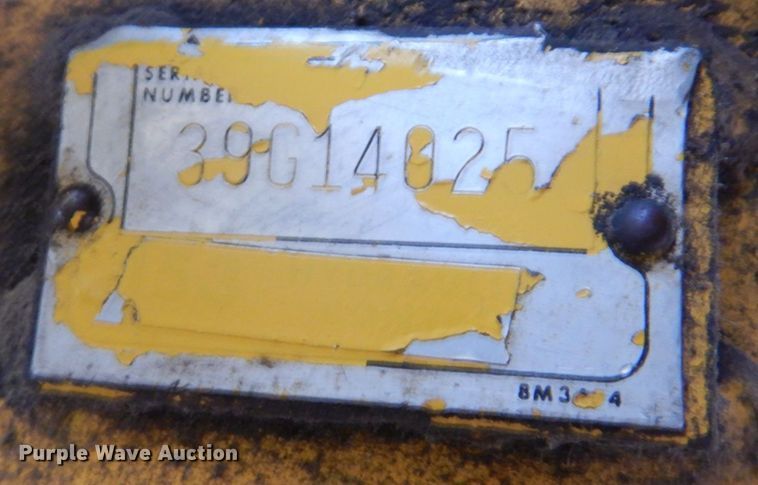 image for item MJ9958 1975 Caterpillar D5  dozer