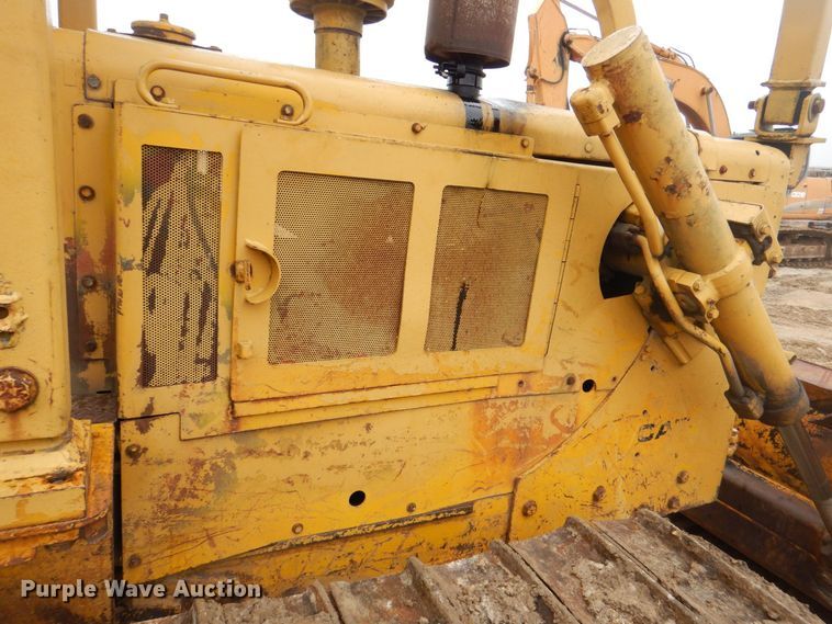 image for item MJ9958 1975 Caterpillar D5  dozer