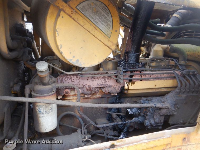 image for item MJ9958 1975 Caterpillar D5  dozer