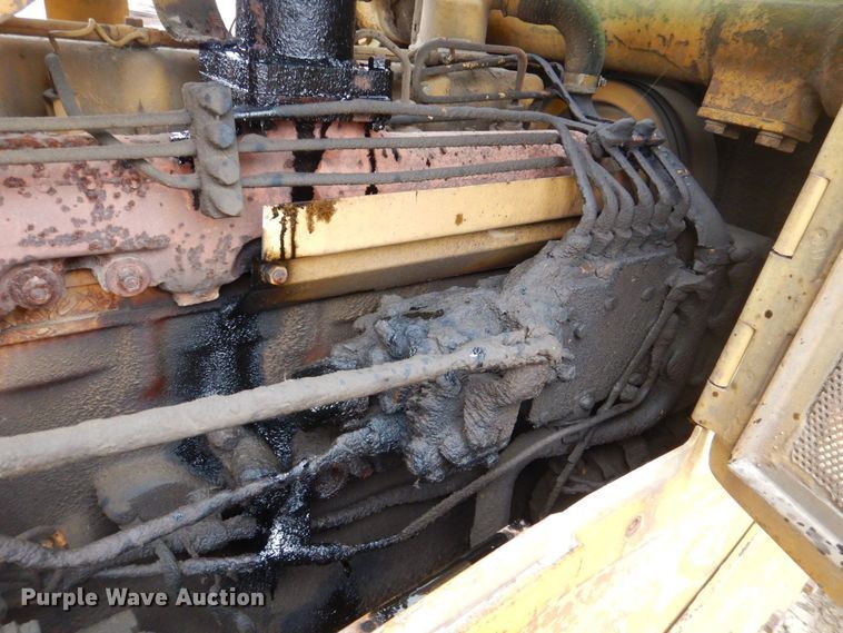 image for item MJ9958 1975 Caterpillar D5  dozer