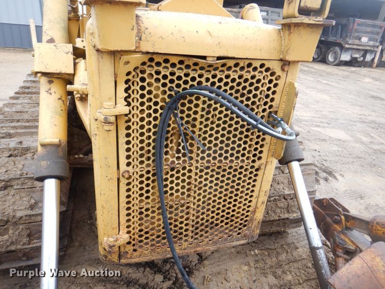 image for item MJ9958 1975 Caterpillar D5  dozer