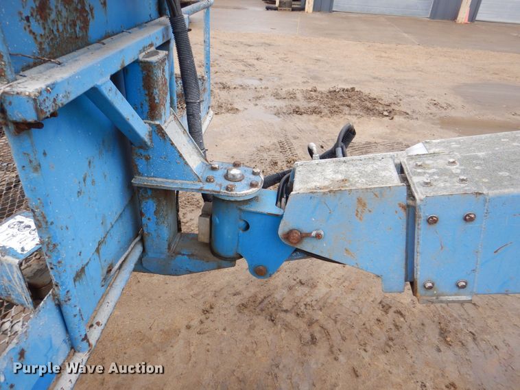 image for item MJ9959 1999 Genie S40  boom lift