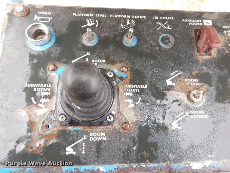 image for item MJ9959 1999 Genie S40  boom lift