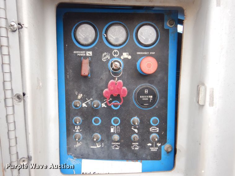 image for item MJ9959 1999 Genie S40  boom lift