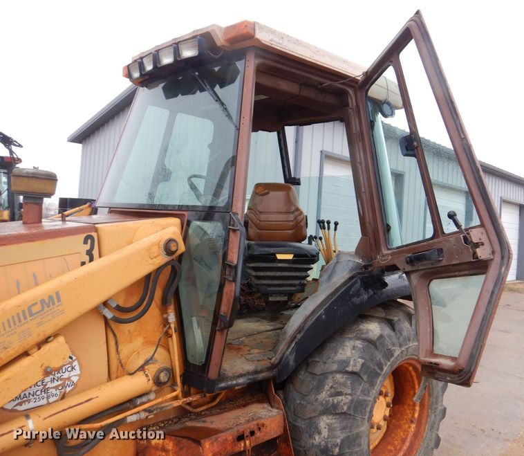 image for item MJ9960 1990 Case 580K  backhoe