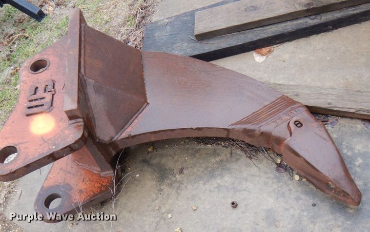 image for item MJ9962 Excavator attachments