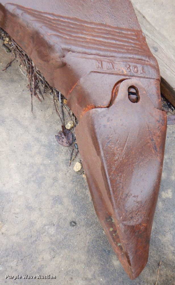 image for item MJ9962 Excavator attachments