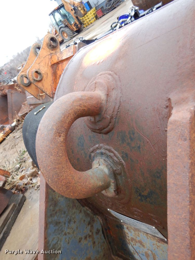 image for item MJ9962 Excavator attachments