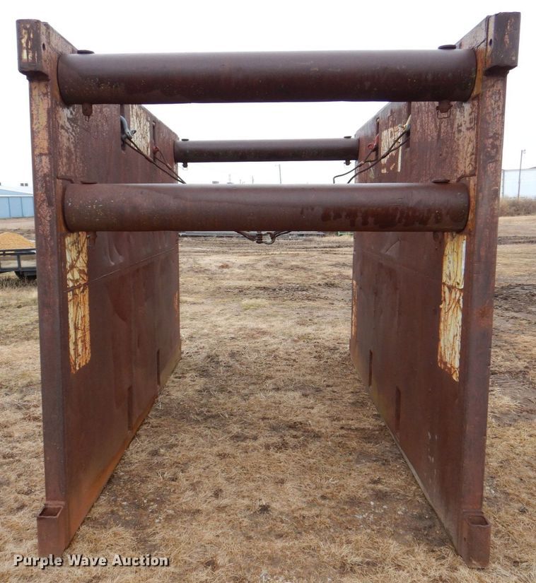 image for item MJ9964 Trench box