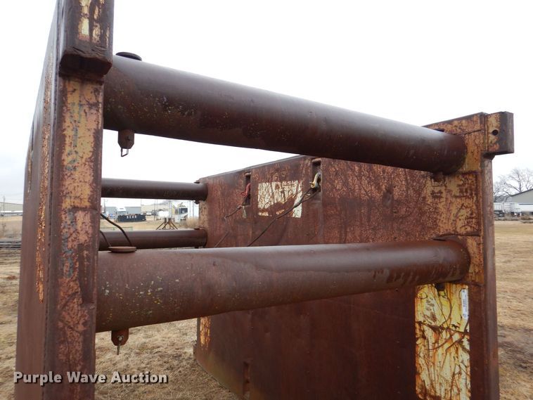 image for item MJ9964 Trench box